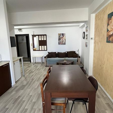 Apartament Summerland Mamaia Nord Bagian luar foto