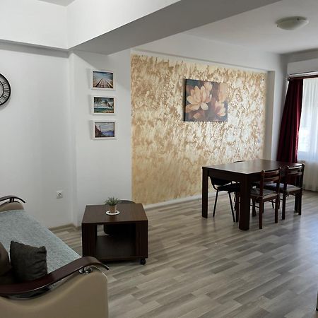 Apartament Summerland Mamaia Nord Bagian luar foto