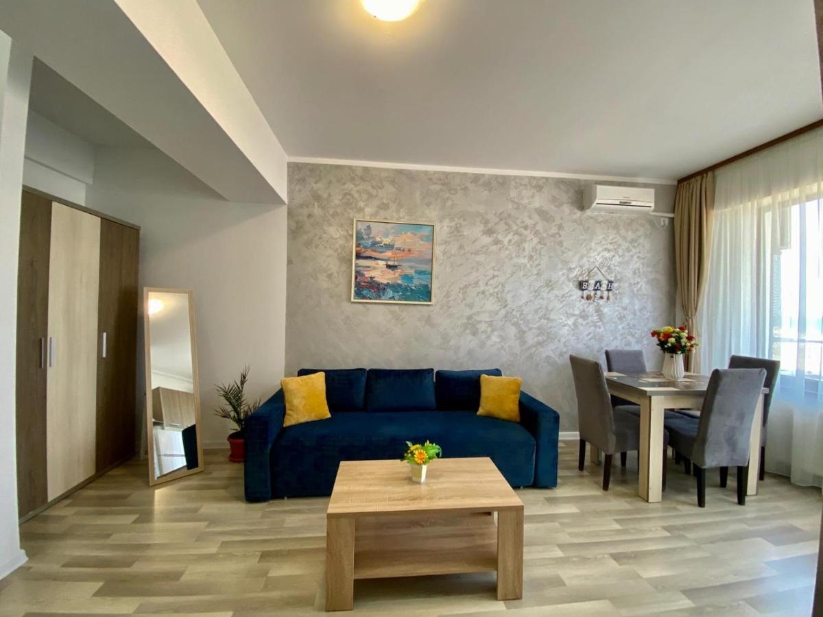 Apartament Summerland Mamaia Nord Bagian luar foto
