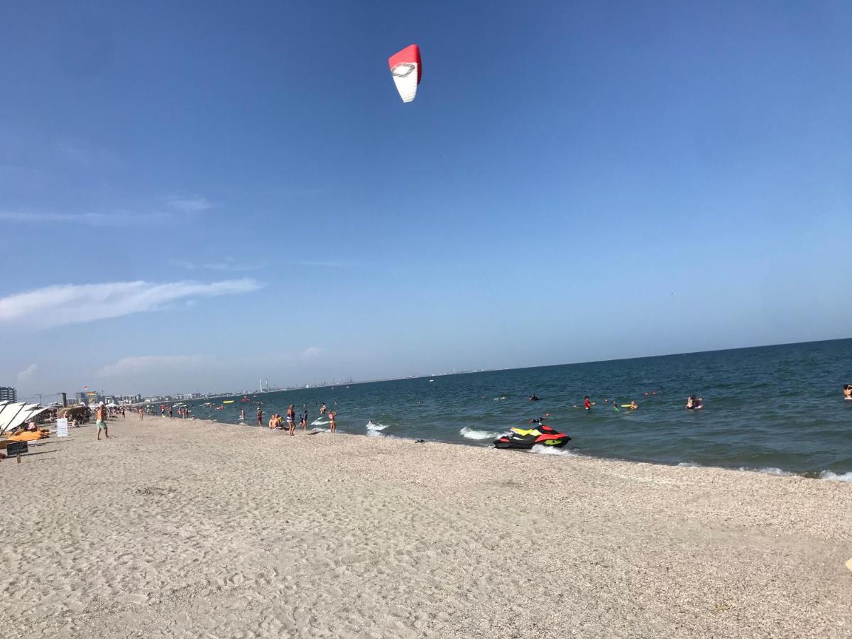Apartament Summerland Mamaia Nord Bagian luar foto