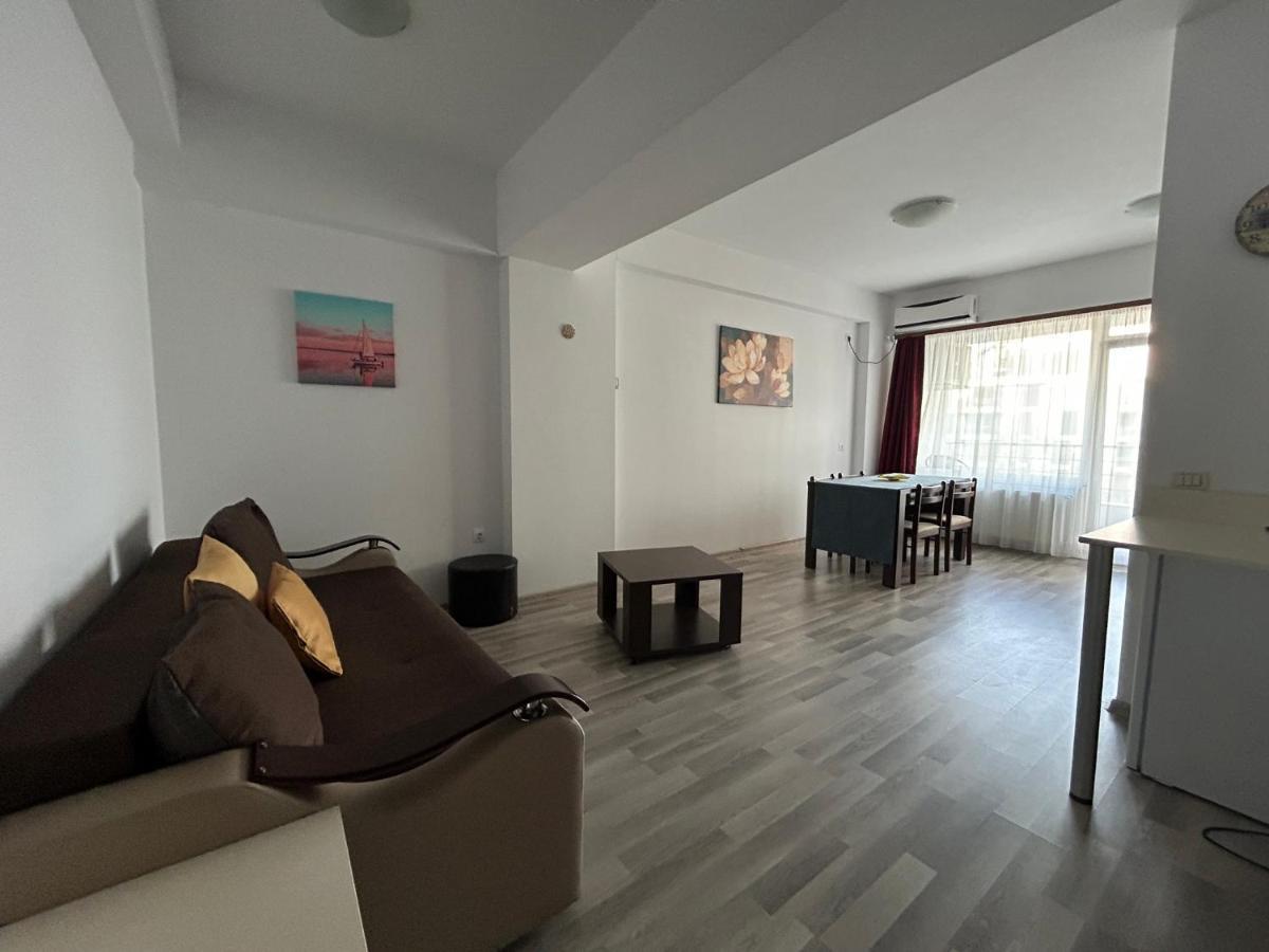 Apartament Summerland Mamaia Nord Bagian luar foto