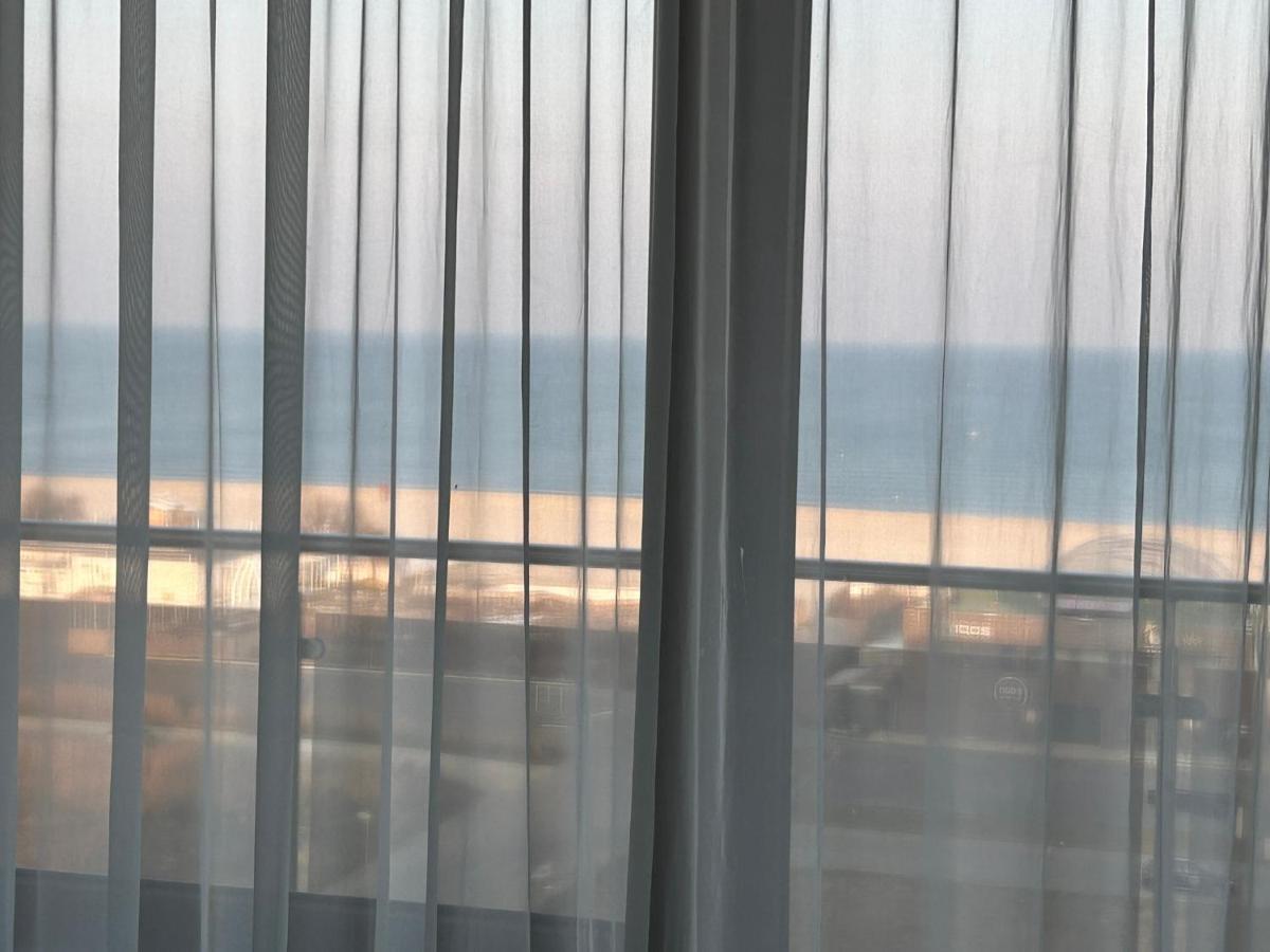 Apartament Summerland Mamaia Nord Bagian luar foto