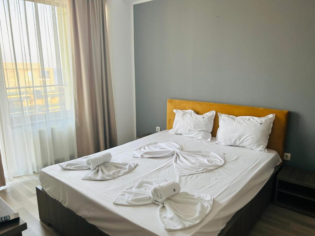 Apartament Summerland Mamaia Nord Bagian luar foto