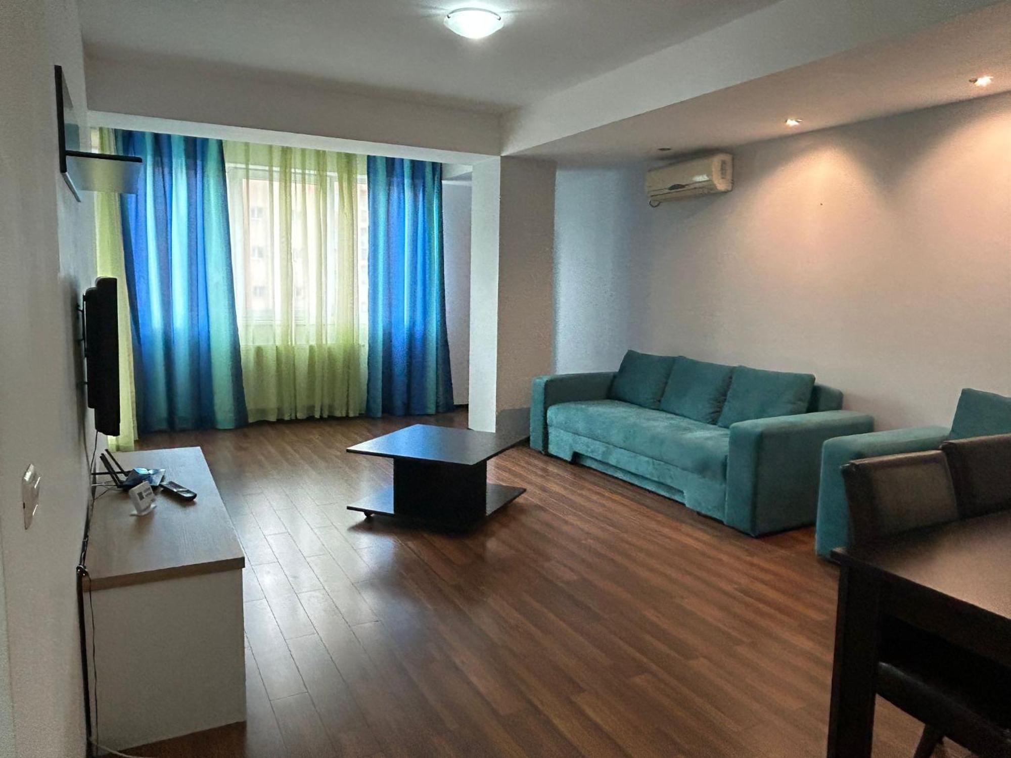Apartament Summerland Mamaia Nord Bagian luar foto