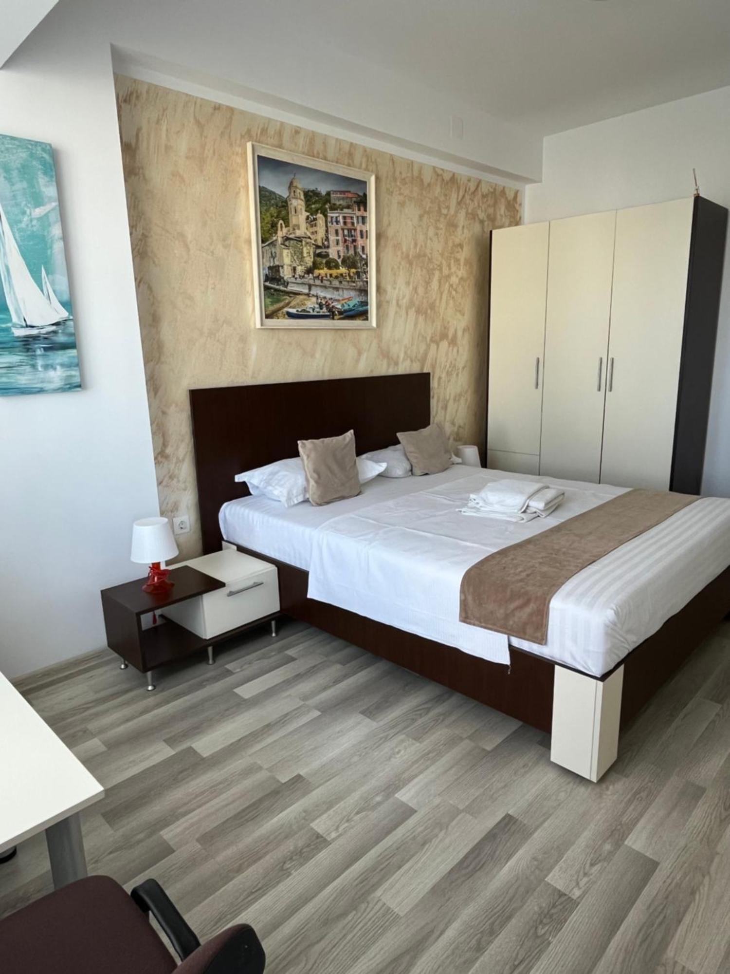 Apartament Summerland Mamaia Nord Bagian luar foto